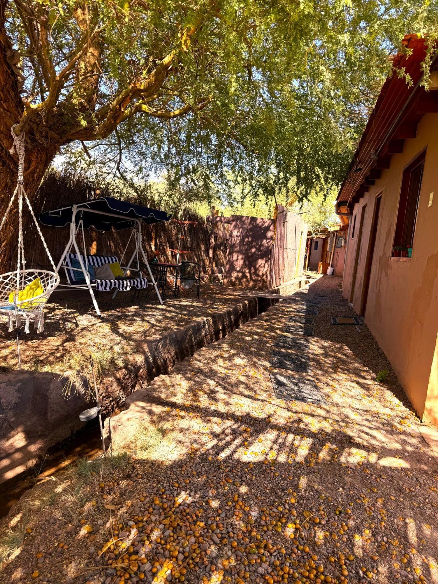 Atacama Lodge Rukazen Rustico San Pedro de Atacama Luaran gambar